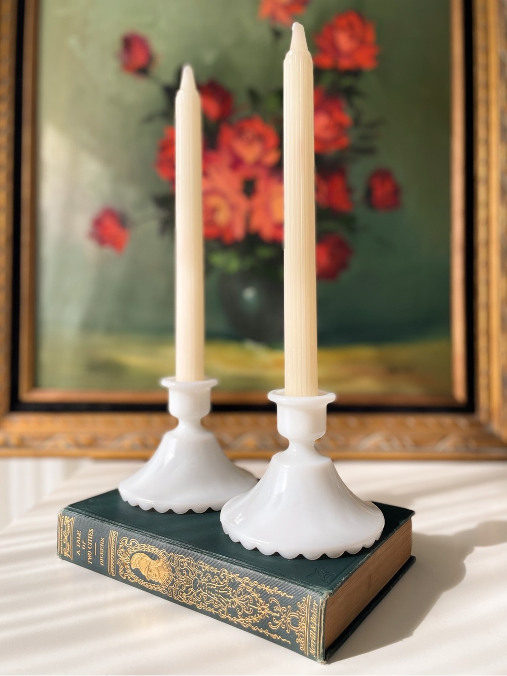 Vintage White Milk Glass Taper Candle Holders Pair - Scalloped Pie Crust Base - Picture 4 of 13